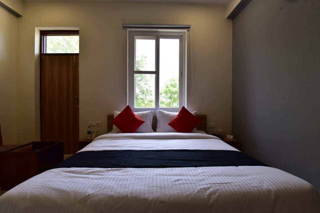 ג'איפור Hotel Oxus מראה חיצוני תמונה