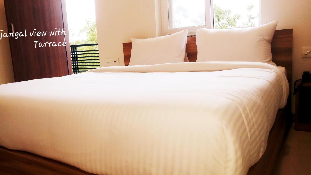 ג'איפור Hotel Oxus מראה חיצוני תמונה
