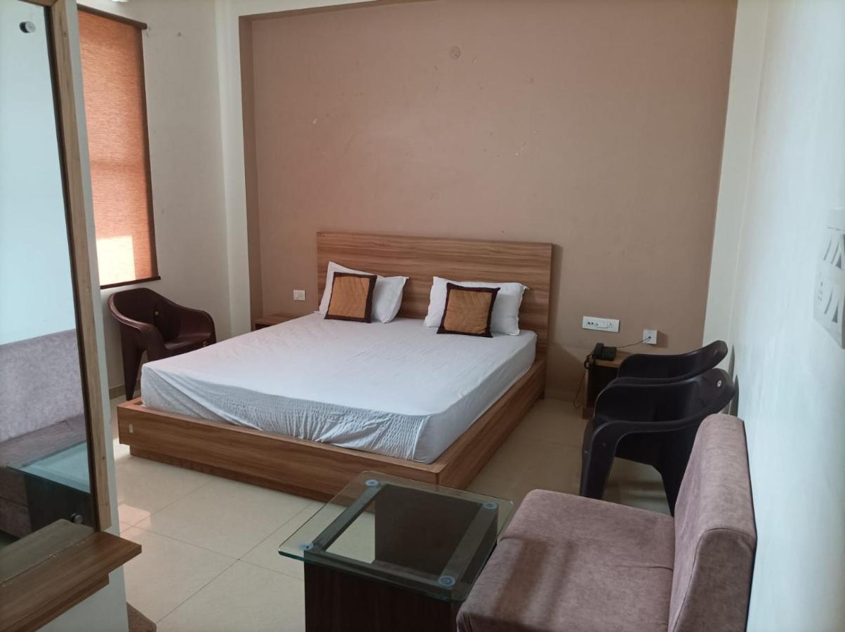ג'איפור Hotel Oxus מראה חיצוני תמונה