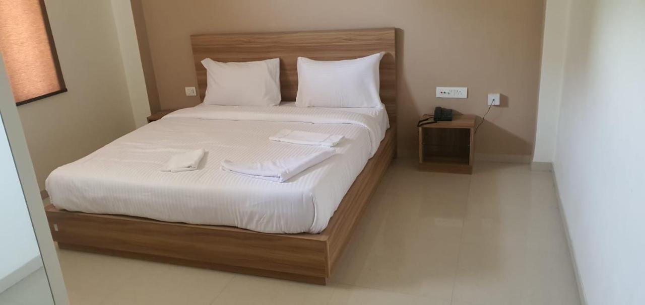 ג'איפור Hotel Oxus מראה חיצוני תמונה